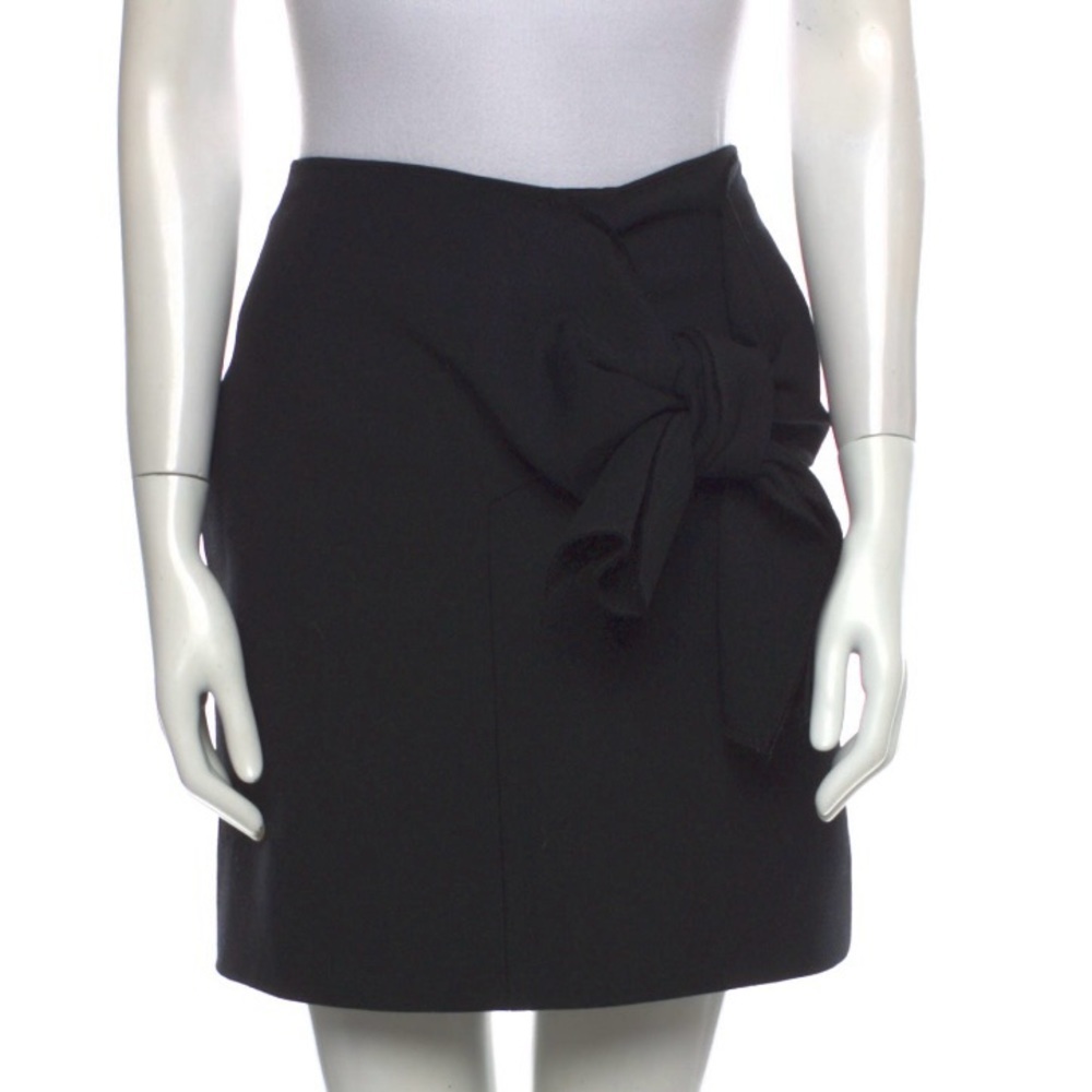 Victoria Beckham Ruffle Mini Skirt - Picture 2 of 6